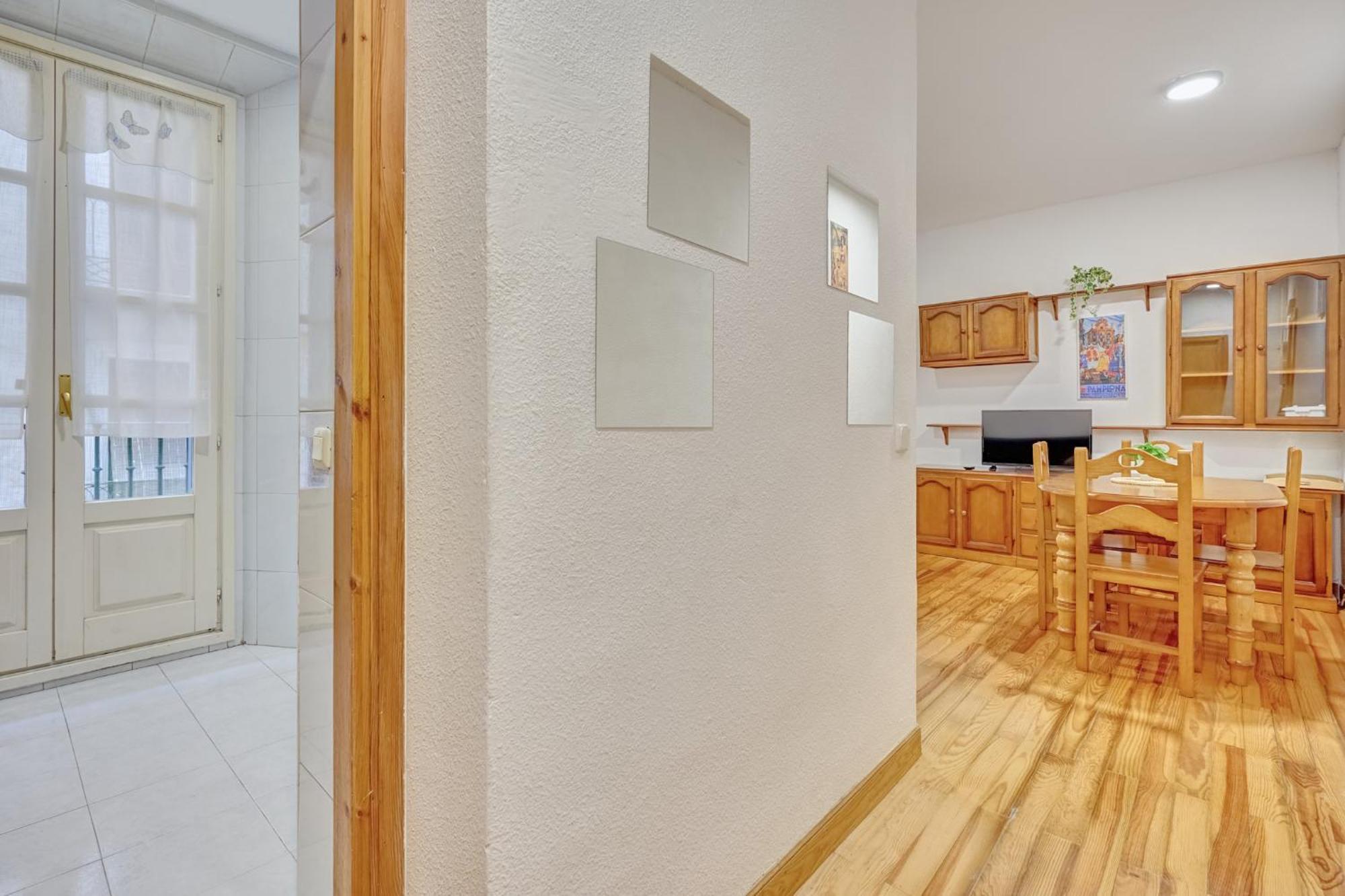 Bajada De Javier Apartman Pamplona Kültér fotó